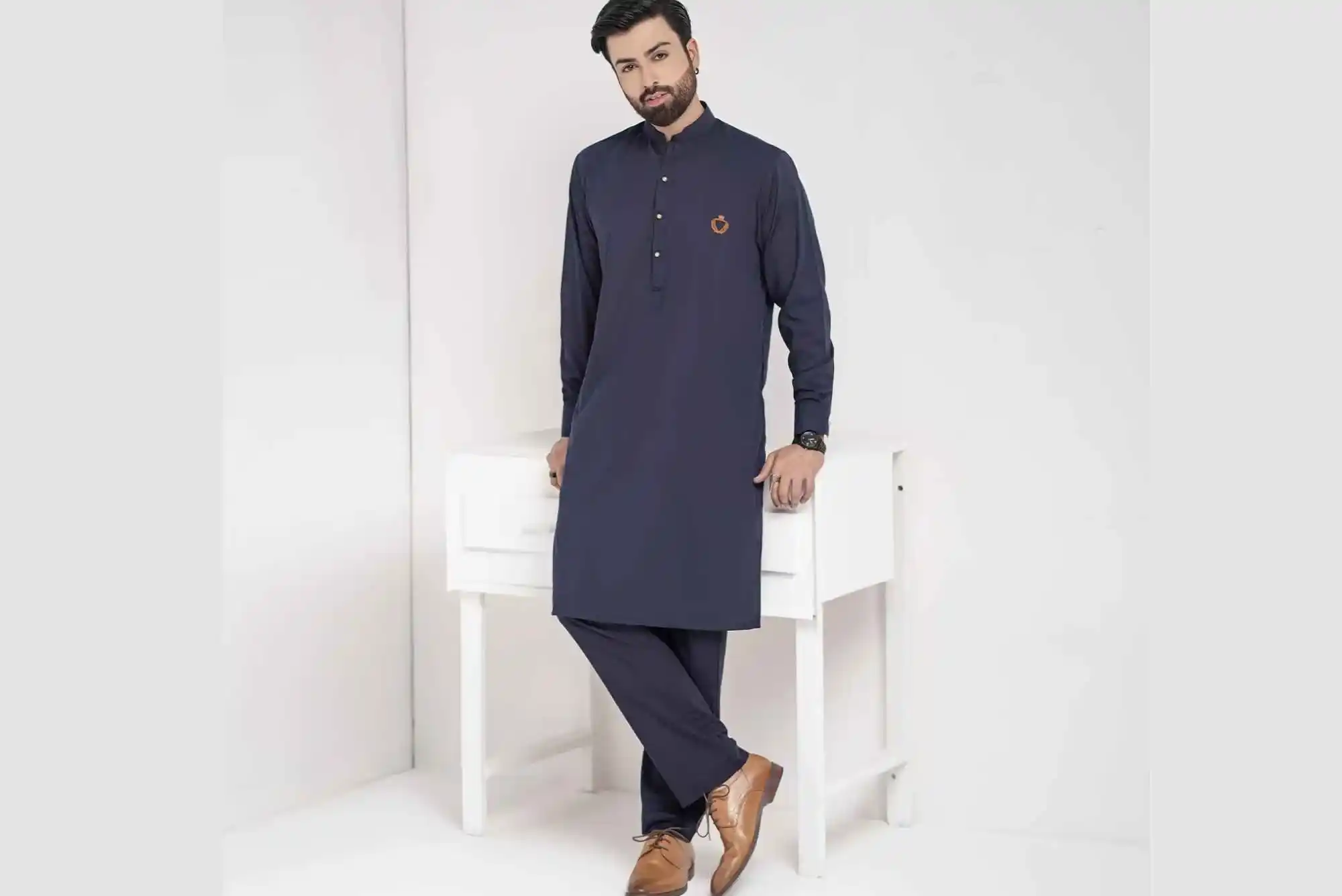 How to Take Kurta Pajama Measurements