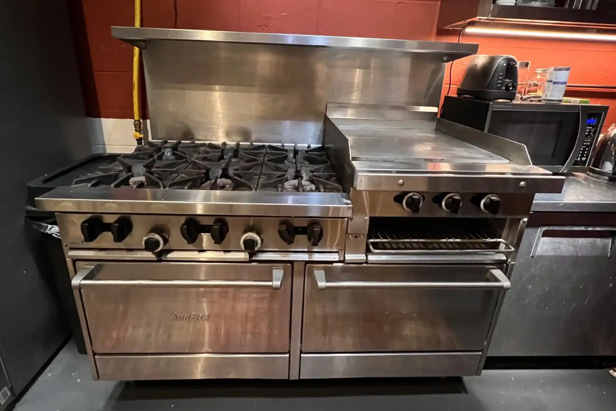How to Fix Stove Burner That Keeps Going Out