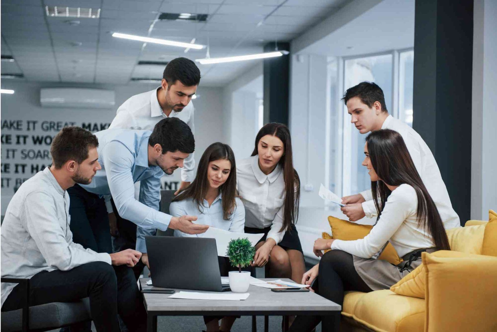 Why should businesses hire a Debt Collection Agency Dubai for overdue payments